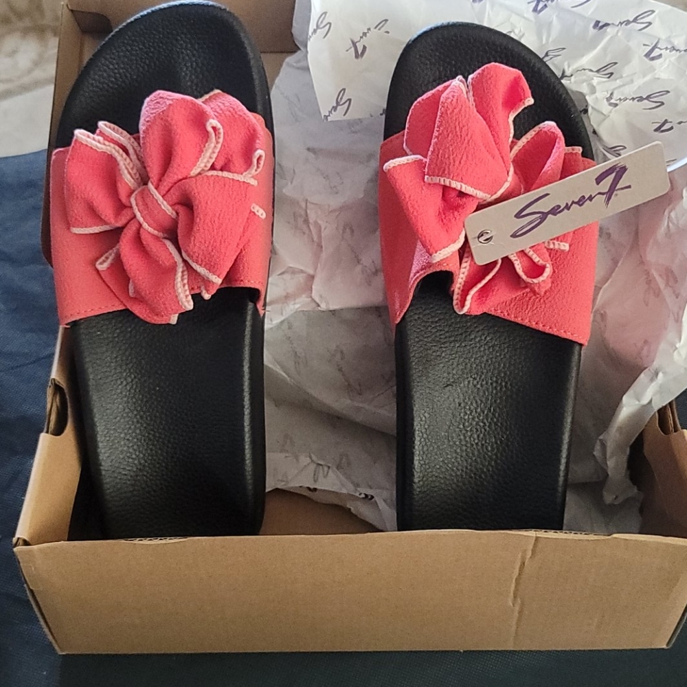 Seven7 Didi Bow Slip On Sandals